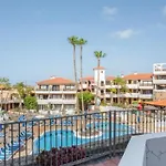 With Pool And Gardens Near The Coast 산미겔데아보나