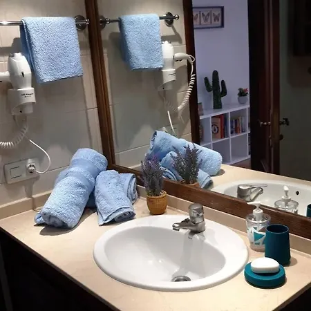 With Pool And Gardens Near The Coast Apartmán San Miguel de Abona