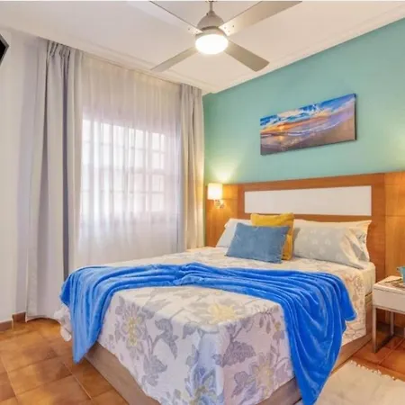 Apartamento With Pool And Gardens Near The Coast San Miguel de Abona