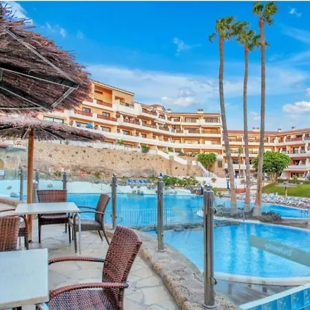 With Pool And Gardens Near The Coast * San Miguel de Abona