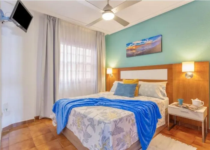 Apartamento With Pool And Gardens Near The Coast San Miguel de Abona