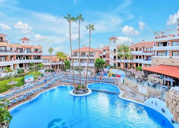 With Pool And Gardens Near The Coast Apartamento San Miguel de Abona