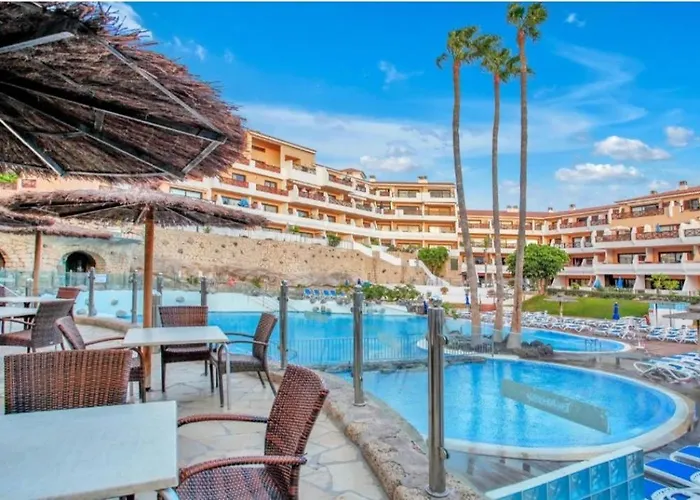 With Pool And Gardens Near The Coast * San Miguel de Abona